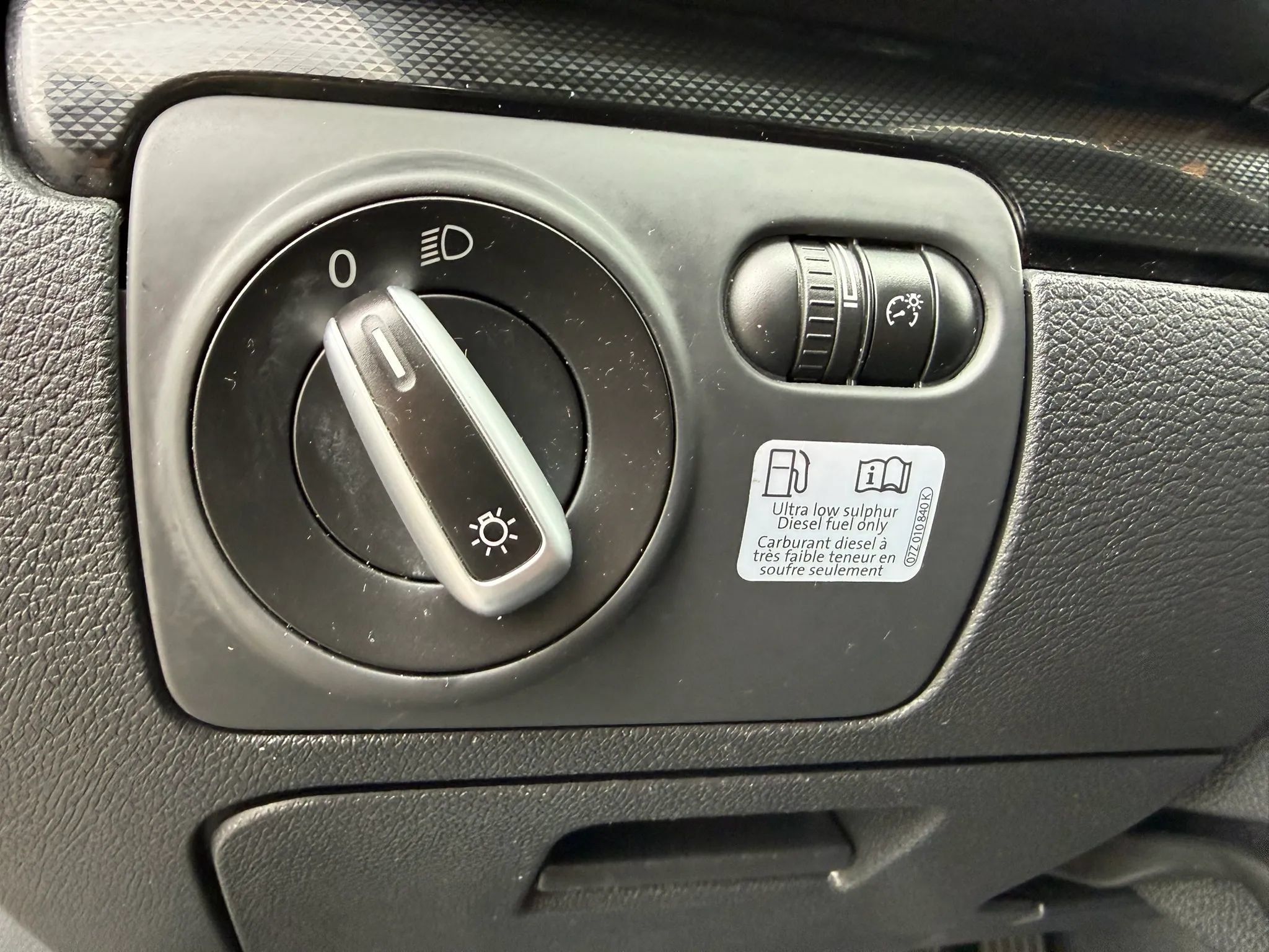 Used 2013 Volkswagen Jetta TDI FWD image 31