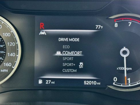 Used 2022 Genesis G70 2.0T AWD/4WD image 28
