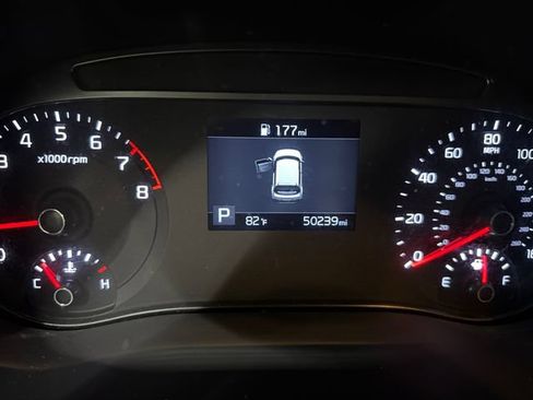 Used 2020 Kia Soul S FWD image 2