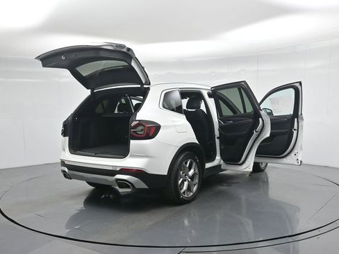 Used 2023 BMW X3 sDrive30i image 5