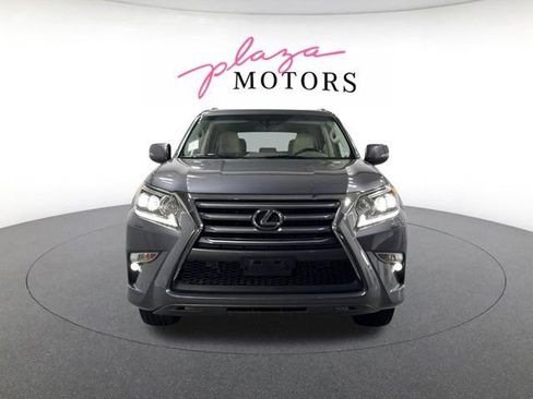 Used 2019 Lexus GX 460 Premium w/ Premium Package AWD/4WD image 2