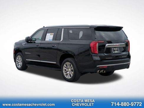 Used 2024 GMC Yukon XL Denali AWD/4WD image 7