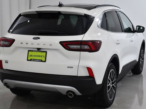 New 2025 Ford Escape SE w/ PHEV Premium Package image 6