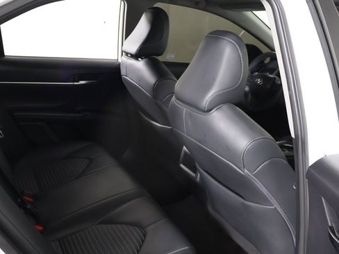 Used 2024 Toyota Camry SE image 27