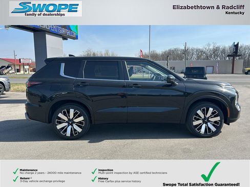 New 2026 Mitsubishi Outlander SE AWD/4WD image 3