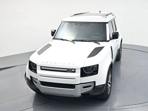 Used 2024 Land Rover Defender 110 S AWD/4WD image 36