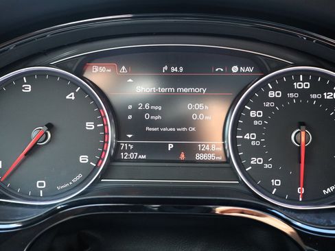 Used 2016 Audi A8 L TDI w/ Executive Package AWD/4WD image 26
