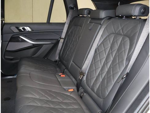 Used 2026 BMW X5 sDrive40i w/ M Sport Package RWD image 16