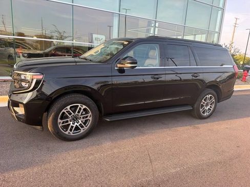Used 2025 Ford Expedition Max Active AWD/4WD image 20