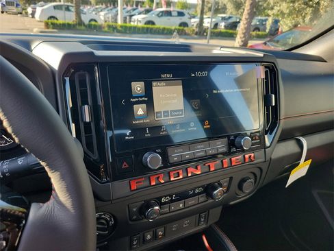 New 2026 Nissan Frontier PRO-4X w/ Pro-4x Convenience Package image 8