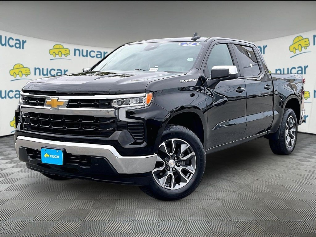 Used 2024 Chevrolet Silverado 1500 LT AWD/4WD image 3