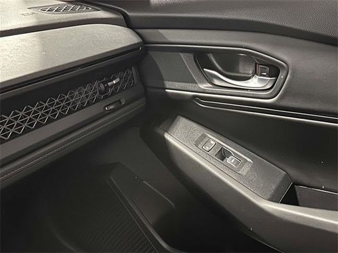 Certified 2023 Honda Accord EX image 25