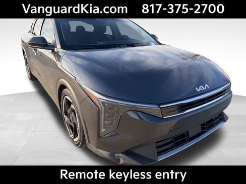 Certified 2025 Kia K4 EX image 5
