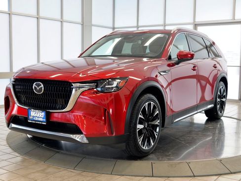 Certified 2024 MAZDA CX-90 Plug-In Hybrid w/ Premium Pkg image 4