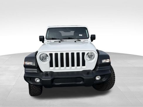 Used 2021 Jeep Wrangler Sport S image 8