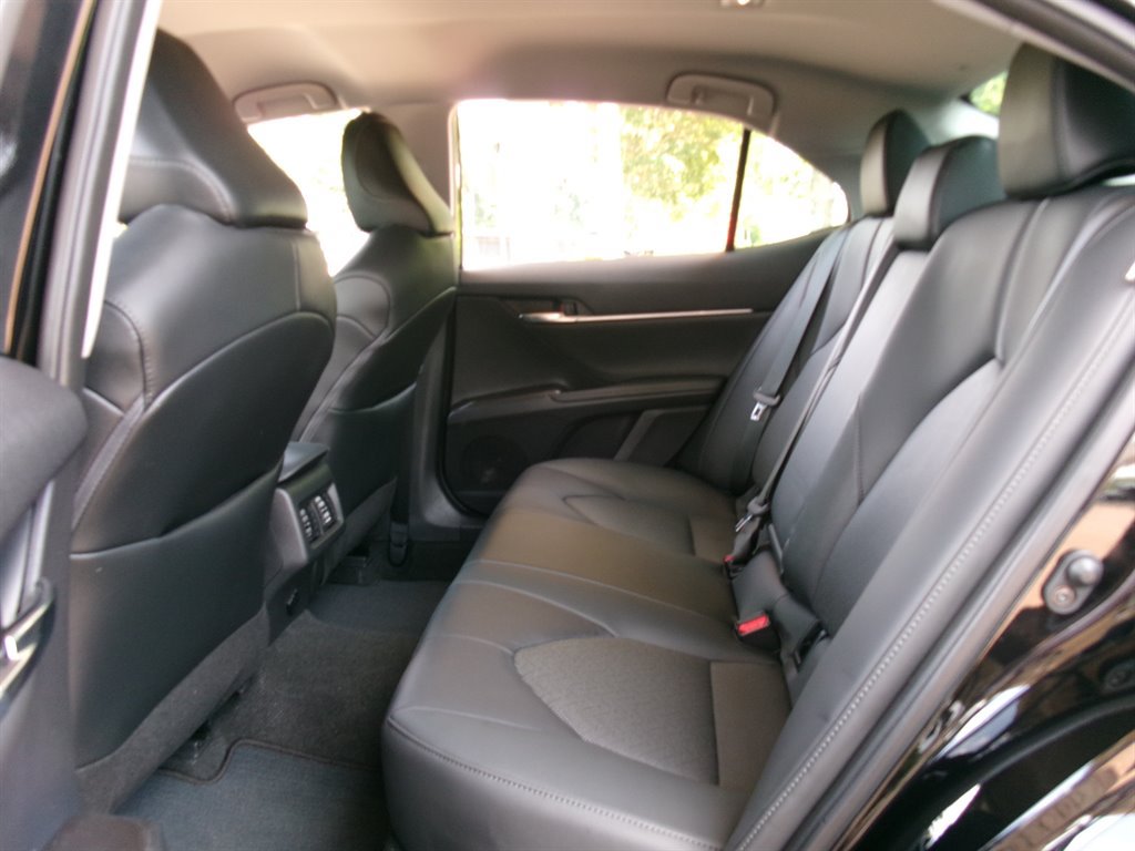 Used 2024 Toyota Camry XLE FWD image 36