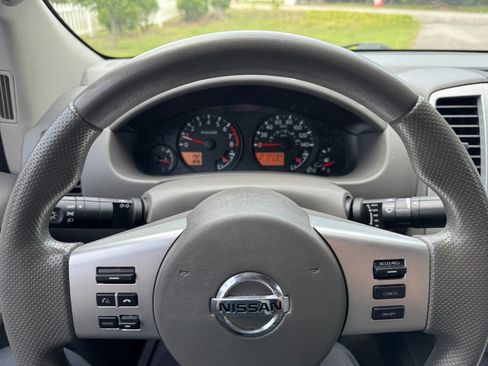 Used 2015 Nissan Frontier S AWD/4WD image 21