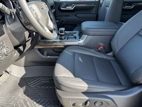 New 2026 Chevrolet Silverado 1500 LT Trail Boss w/ Convenience Package II image 5