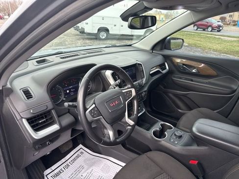 Used 2020 GMC Terrain SLE w/ Driver Convenience Package image 24
