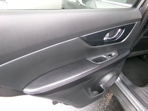 Used 2016 Nissan Rogue SL w/ SL Premium Package AWD/4WD image 33