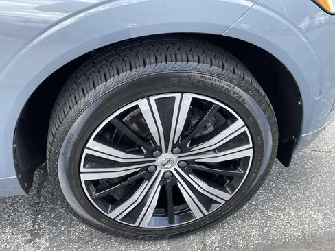 Used 2023 Volvo XC60 B5 Plus w/ Climate Package AWD/4WD image 11
