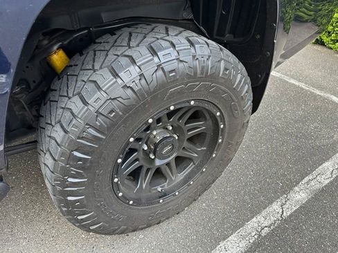 Used 2014 Toyota 4Runner SR5 AWD/4WD image 19