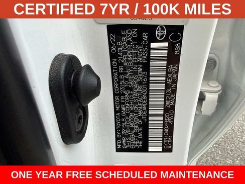 Used 2022 Toyota Corolla LE FWD image 29