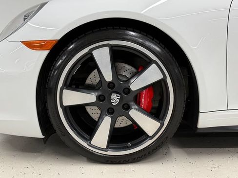 Certified 2016 Porsche 911 Targa 4S AWD/4WD image 11