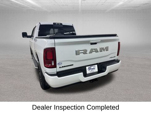 Used 2025 RAM 3500 Laramie AWD/4WD image 11