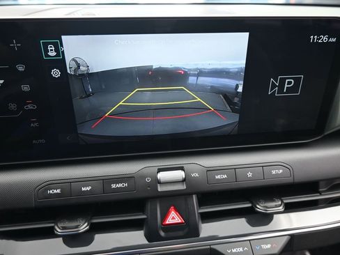Used 2025 Kia K4 EX image 19