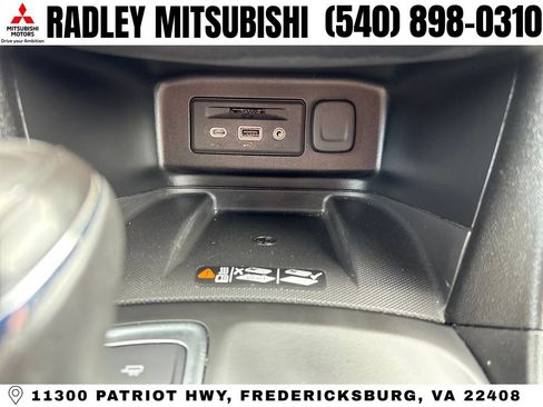 Used 2019 Chevrolet Equinox Premier FWD image 20
