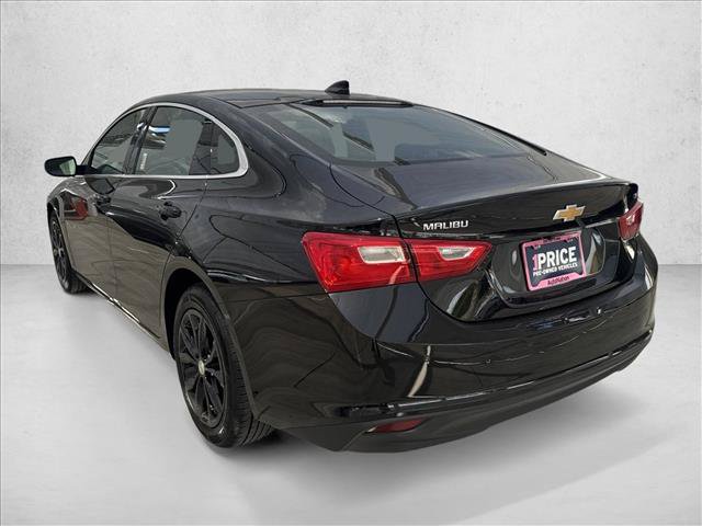 Used 2025 Chevrolet Malibu LT FWD image 3
