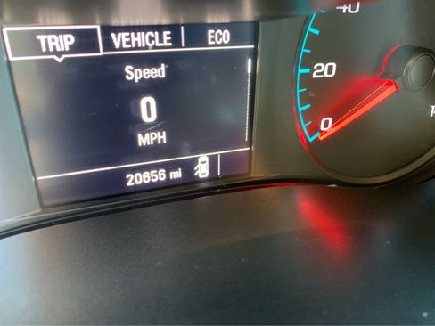 Used 2017 GMC Canyon W/T image 14