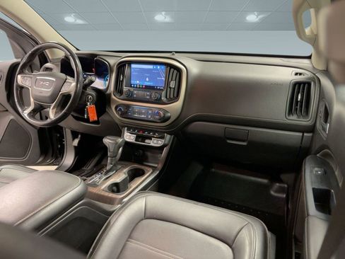 Used 2021 GMC Canyon Denali image 29