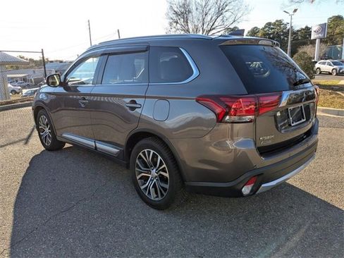 Used 2018 Mitsubishi Outlander GT image 10