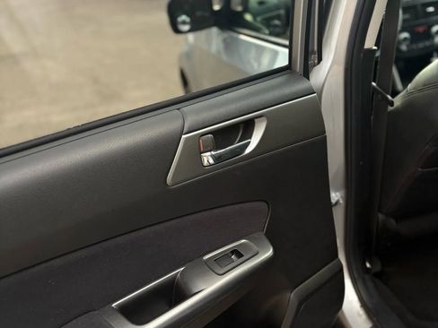 Used 2011 Subaru Forester 2.5X Touring image 34