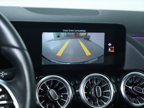 Used 2023 Mercedes-Benz GLA 250 GLA 250 image 29