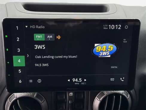 Certified 2018 Jeep Wrangler Unlimited Sport S image 17