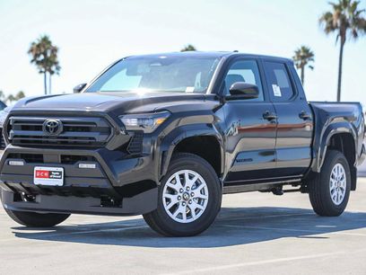 New 2025 Toyota Tacoma SR5
