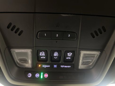 Used 2023 Buick Enclave Premium w/ Experience Buick Package image 26