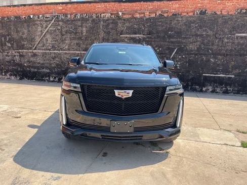 Used 2022 Cadillac Escalade Sport AWD/4WD image 8
