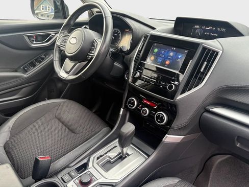 Used 2021 Subaru Forester Premium image 18