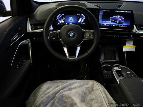 New 2026 BMW X1 xDrive28i w/ Technology Package image 15