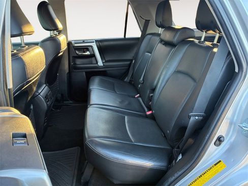 Used 2015 Toyota 4Runner Limited image 13