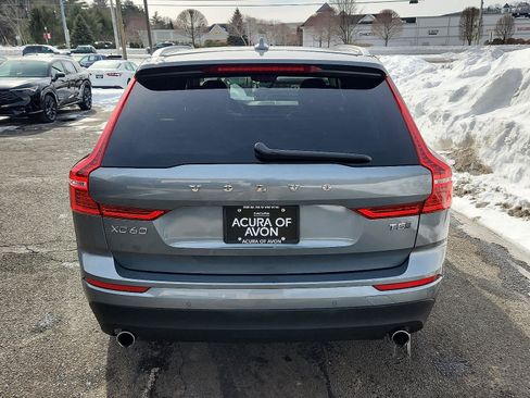 Used 2019 Volvo XC60 T5 Momentum image 6