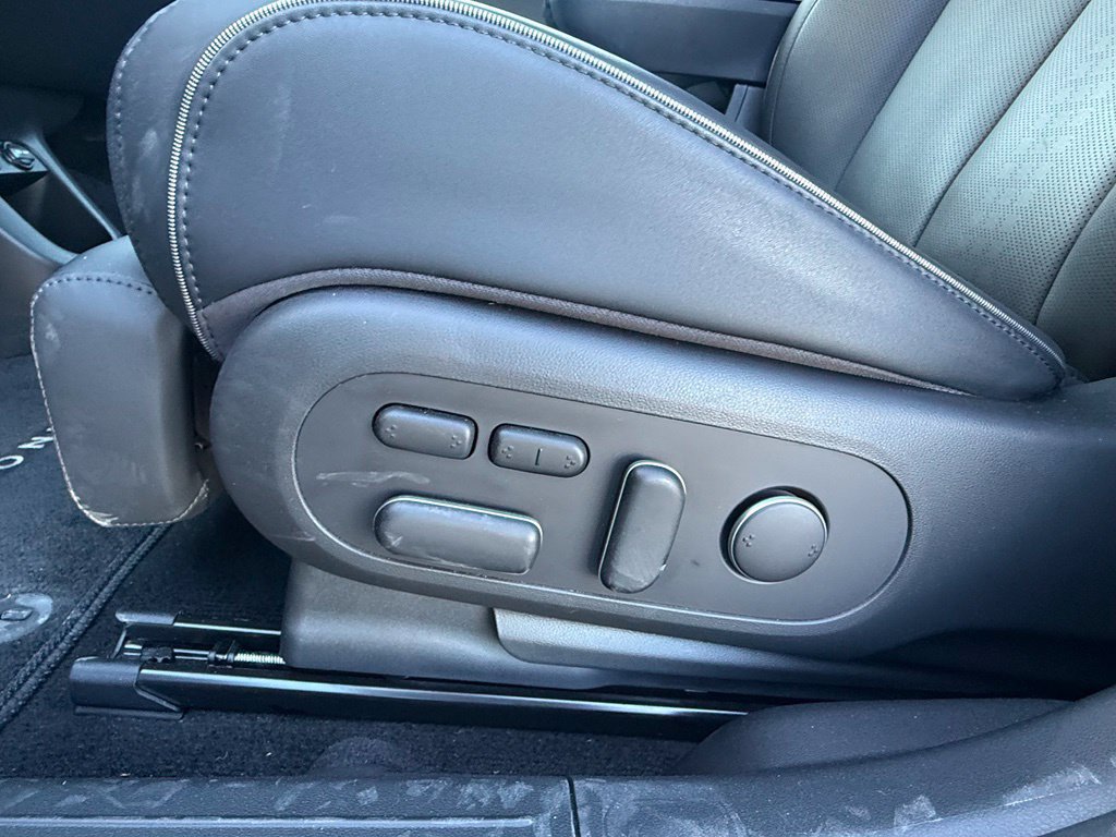 Certified 2024 Hyundai Ioniq 5 Limited AWD/4WD image 15