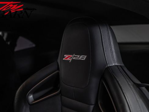 Used 2015 Chevrolet Camaro Z/28 image 25