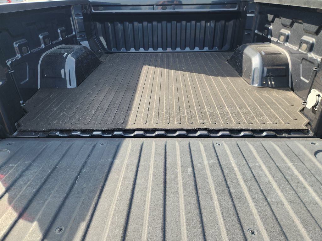 Used 2021 Chevrolet Silverado 1500 RST w/ Texas Edition Plus RWD image 34