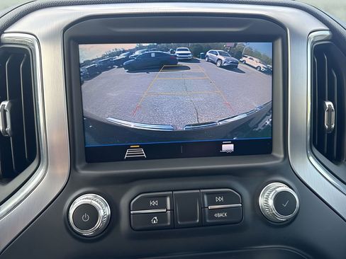 Used 2020 GMC Sierra 1500 Elevation w/ Elevation Value Package image 19