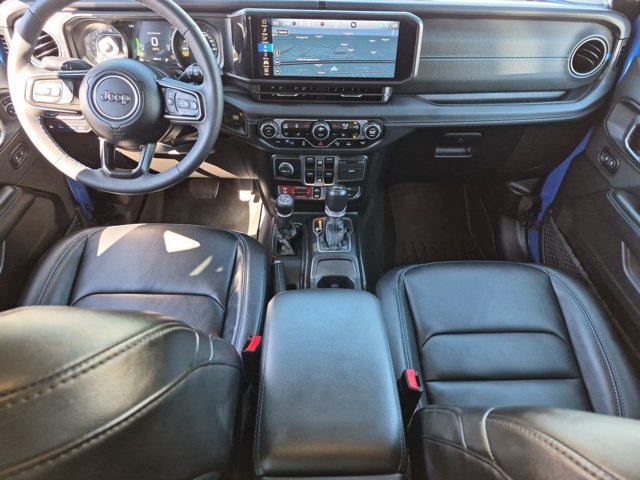 Used 2024 Jeep Wrangler Unlimited Rubicon 4xe AWD/4WD image 18